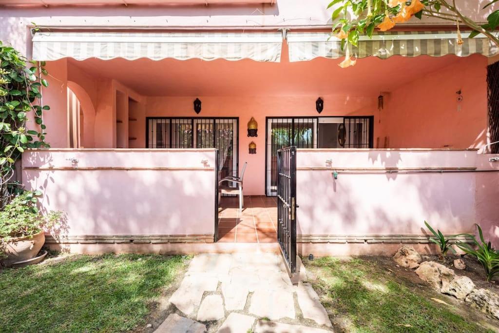 Apartamento En Marbella Guadalmina Primera Linea De Campo De Golf Los Cartujanos Extérieur photo
