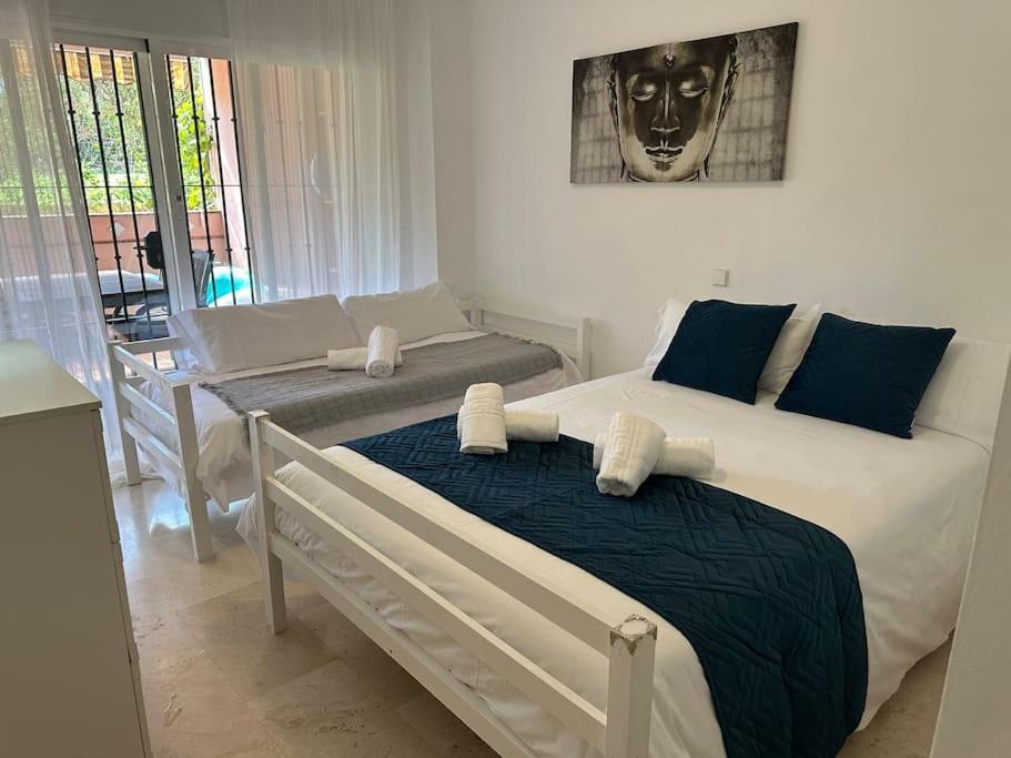 Apartamento En Marbella Guadalmina Primera Linea De Campo De Golf Los Cartujanos Extérieur photo